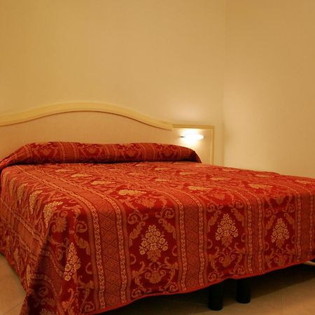 רימיני Residence Olimpo מראה חיצוני תמונה