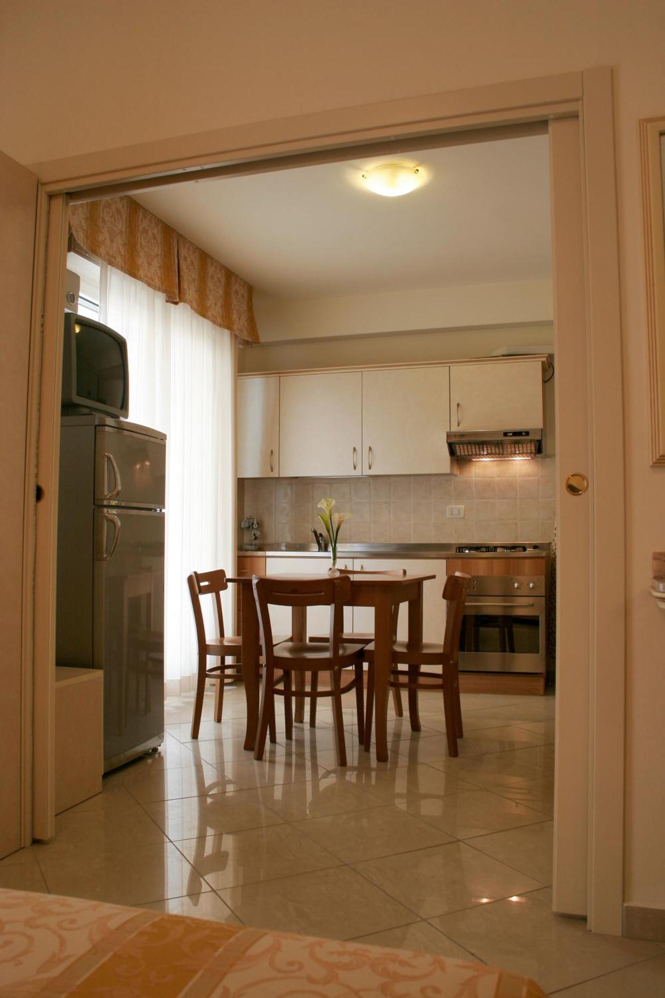 רימיני Residence Olimpo מראה חיצוני תמונה