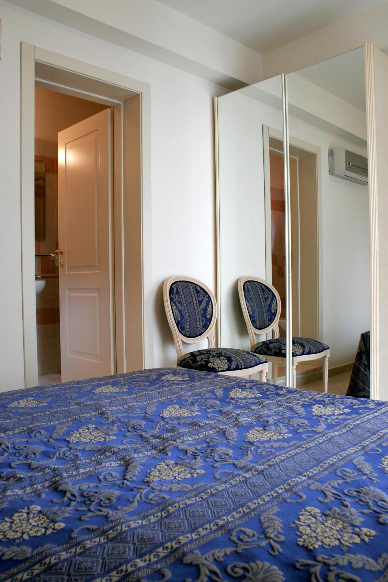 רימיני Residence Olimpo מראה חיצוני תמונה