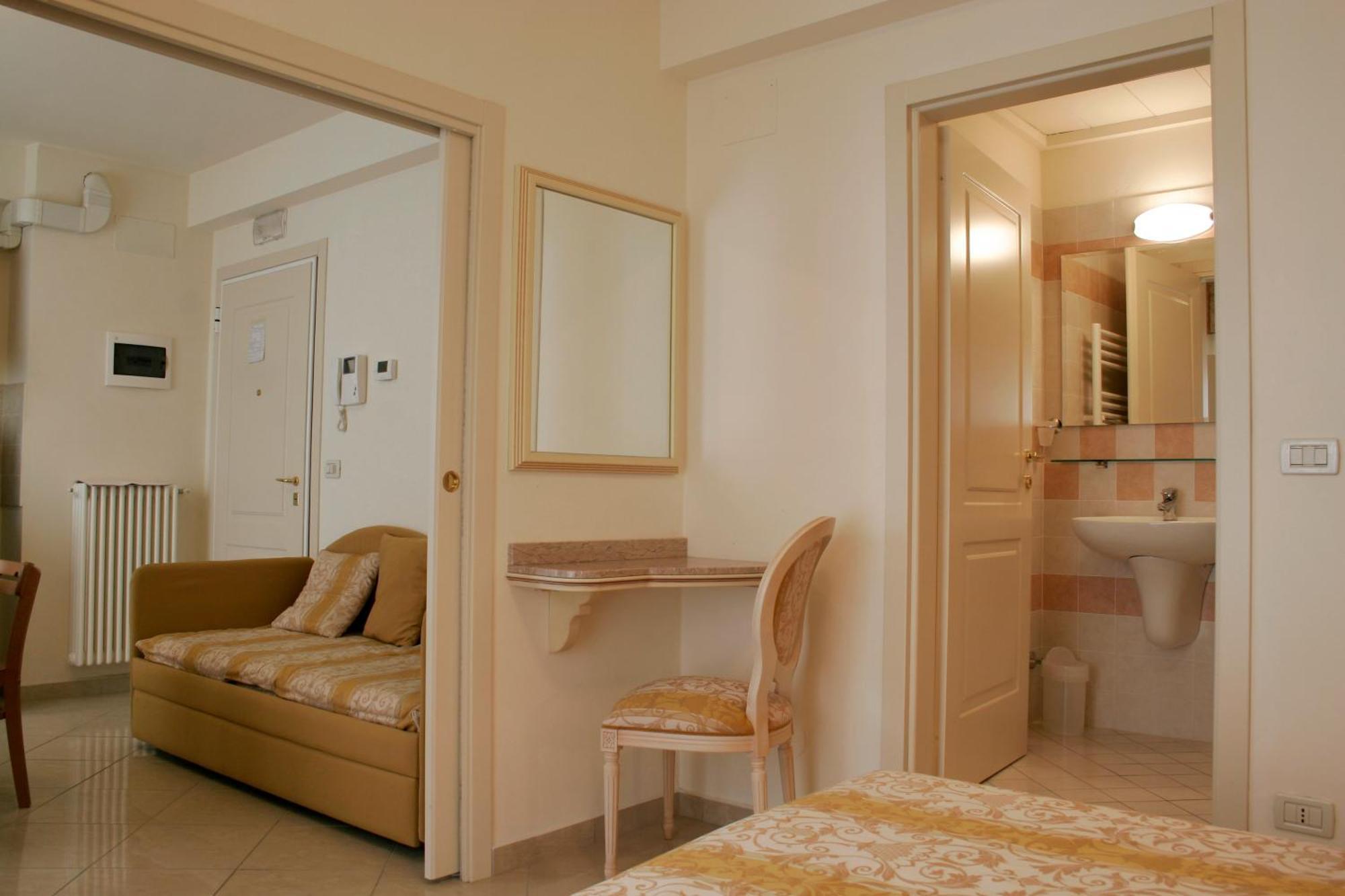 רימיני Residence Olimpo מראה חיצוני תמונה